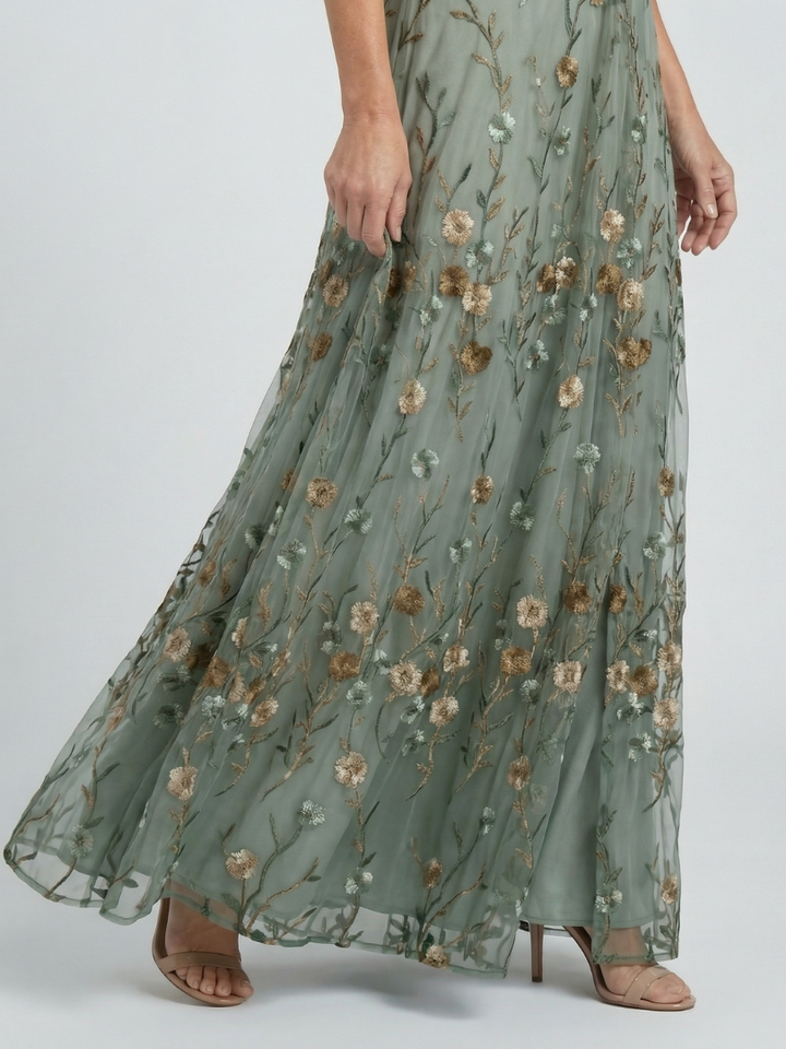 Aneta | Floral Halter Maxi Dress
