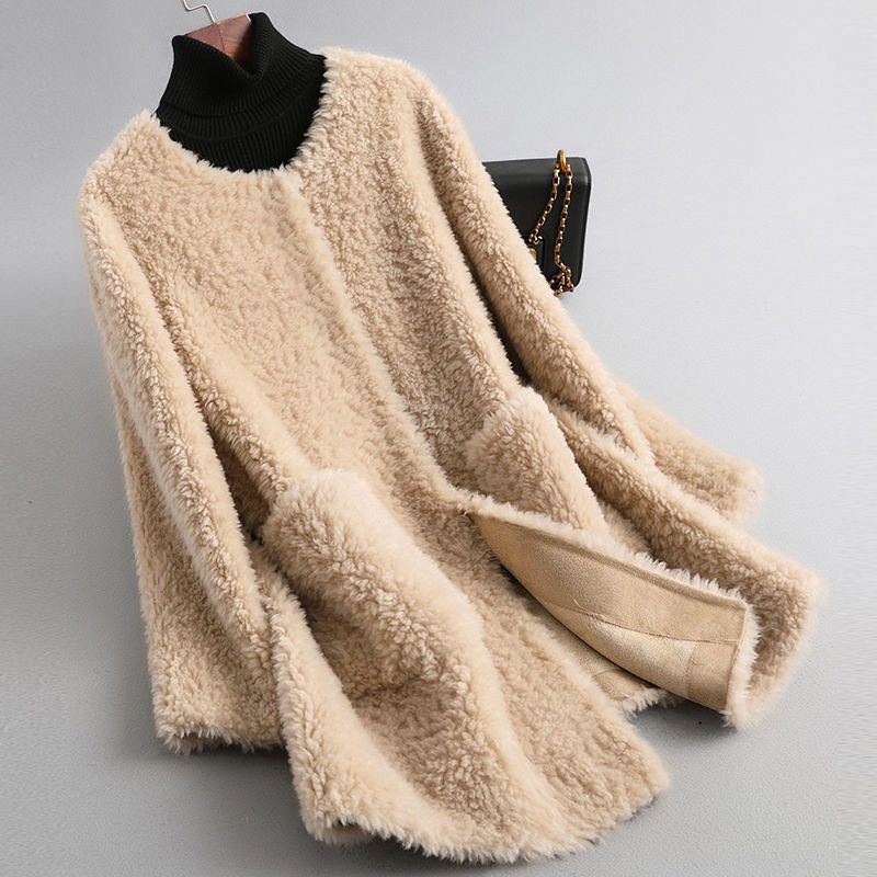 Fairleigh | Luxurious Warmth in a Shearling Coat