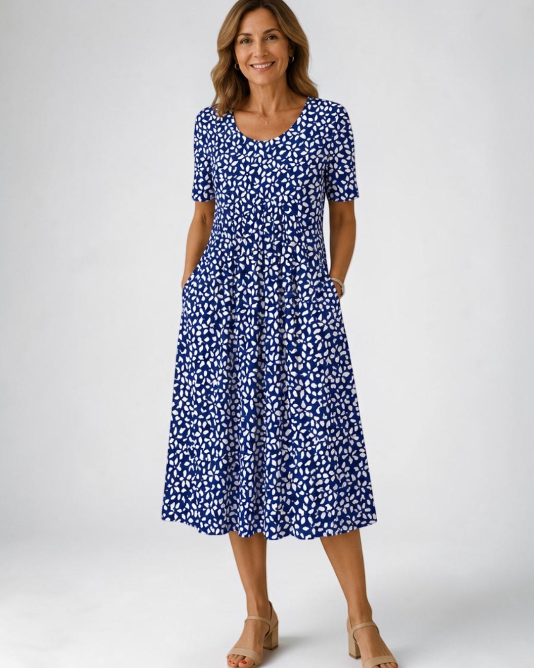 Geneviève | Classic Printed Midi Dress