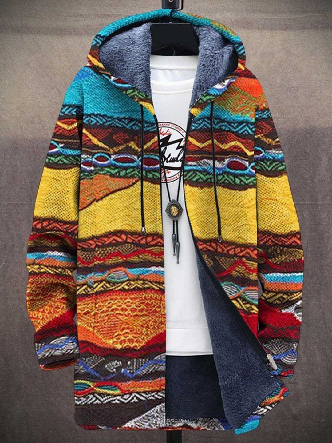 Jindalee: Luxe Cardigan Crafted with Artistic Inspiration
