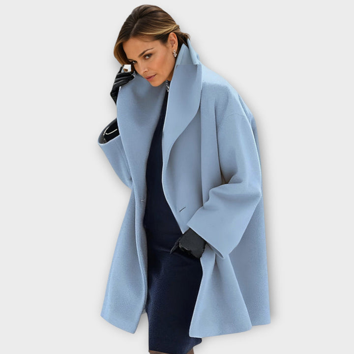 Vania - Elegant Hooded Coat
