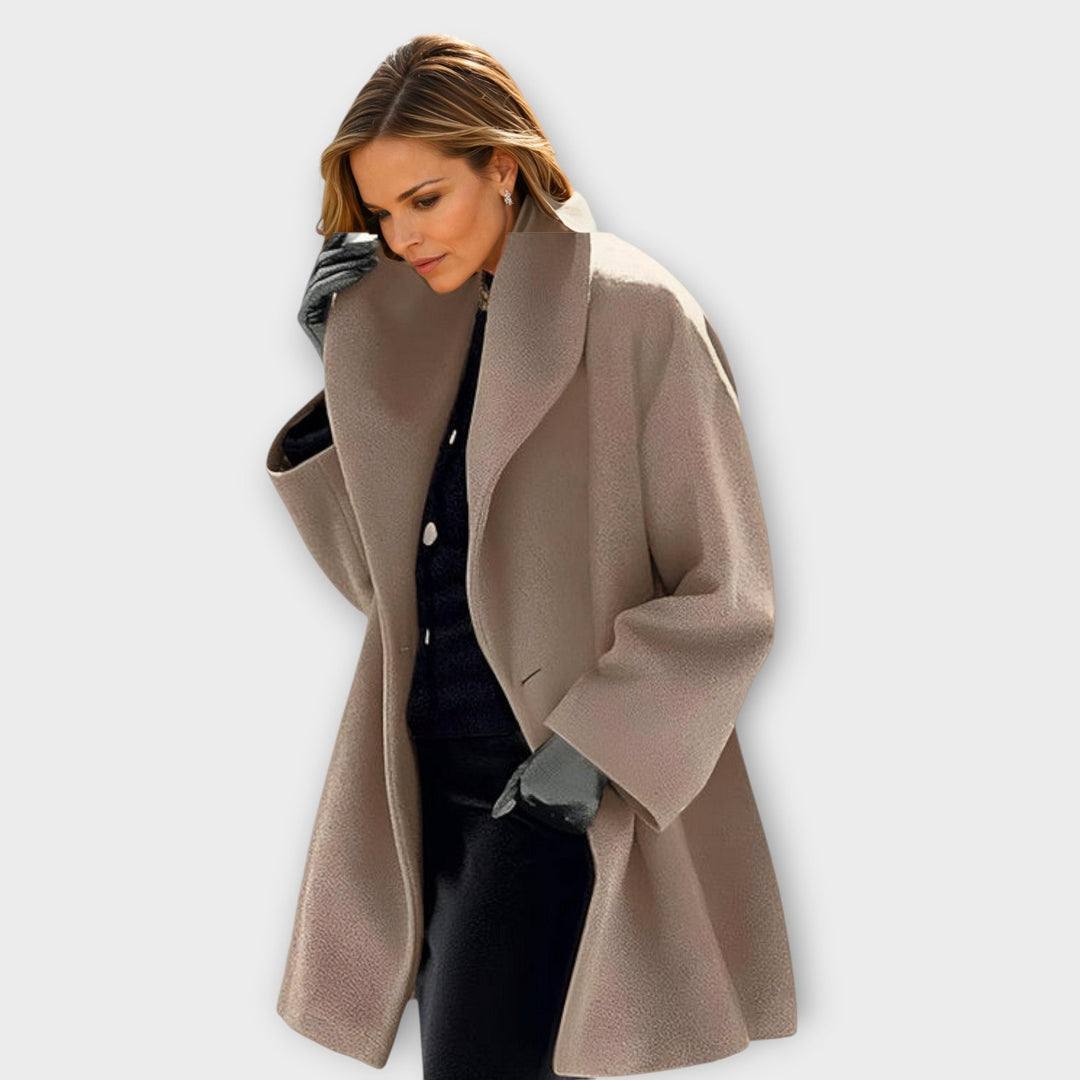 Vania - Elegant Hooded Coat
