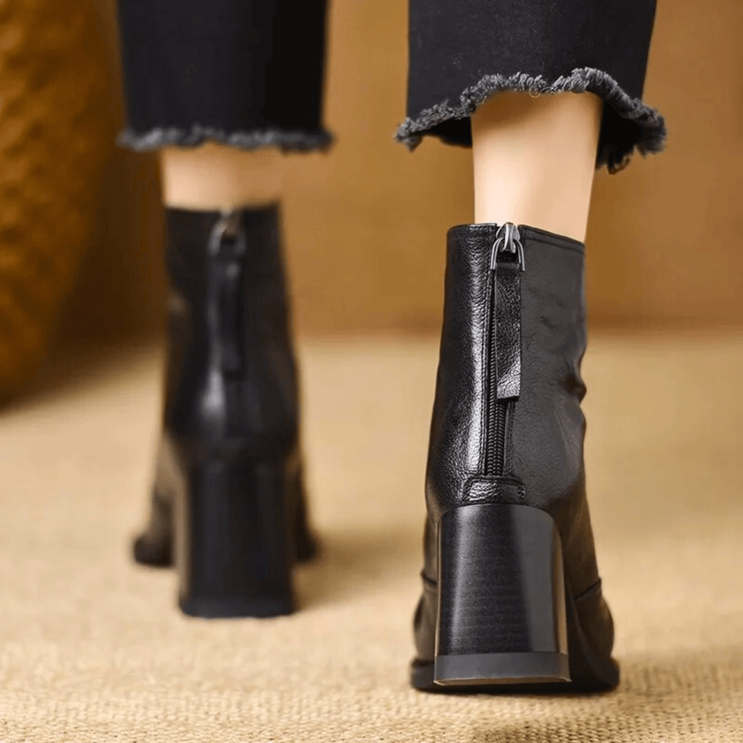 Ovelle | Leather Ankle Boots with Block Heel