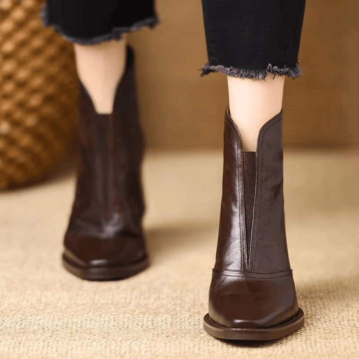 Ovelle | Leather Ankle Boots with Block Heel